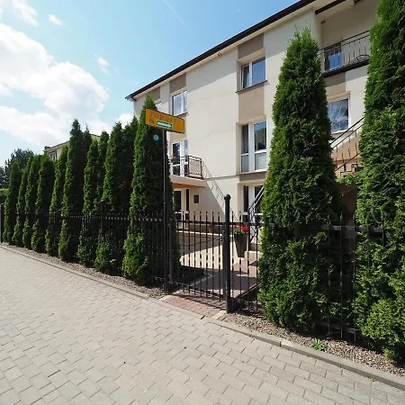 Pensjonat Avangarda Mielno - Pokoje Gościnne *