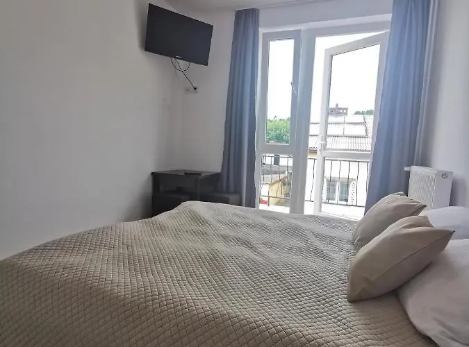 Avangarda - Gościnne 3* Mielno (Koszalin)