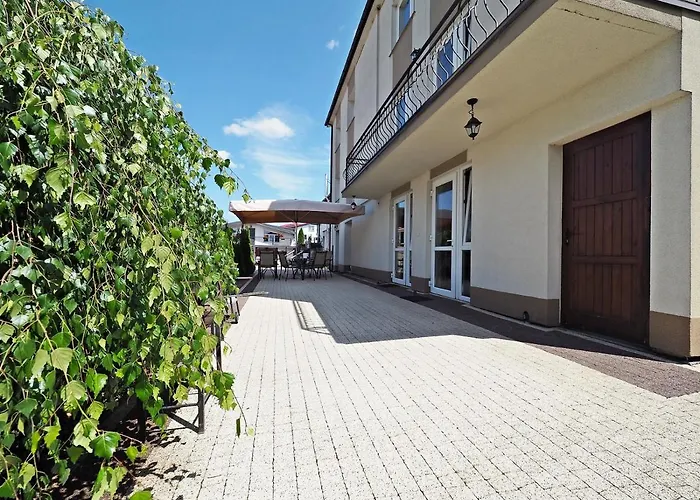 Avangarda - Gościnne Pensjonat 3*